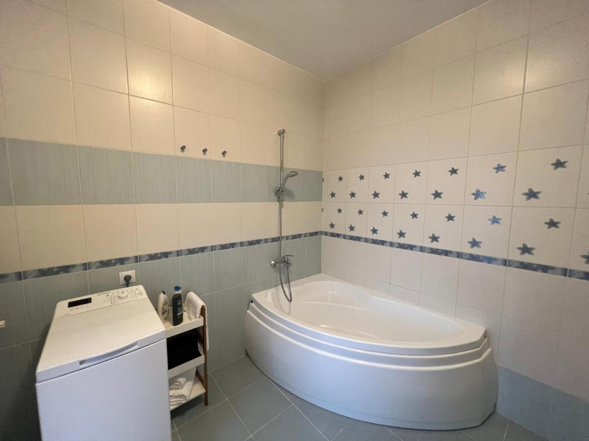 Mrm Aparthome Floresti  Exterior photo